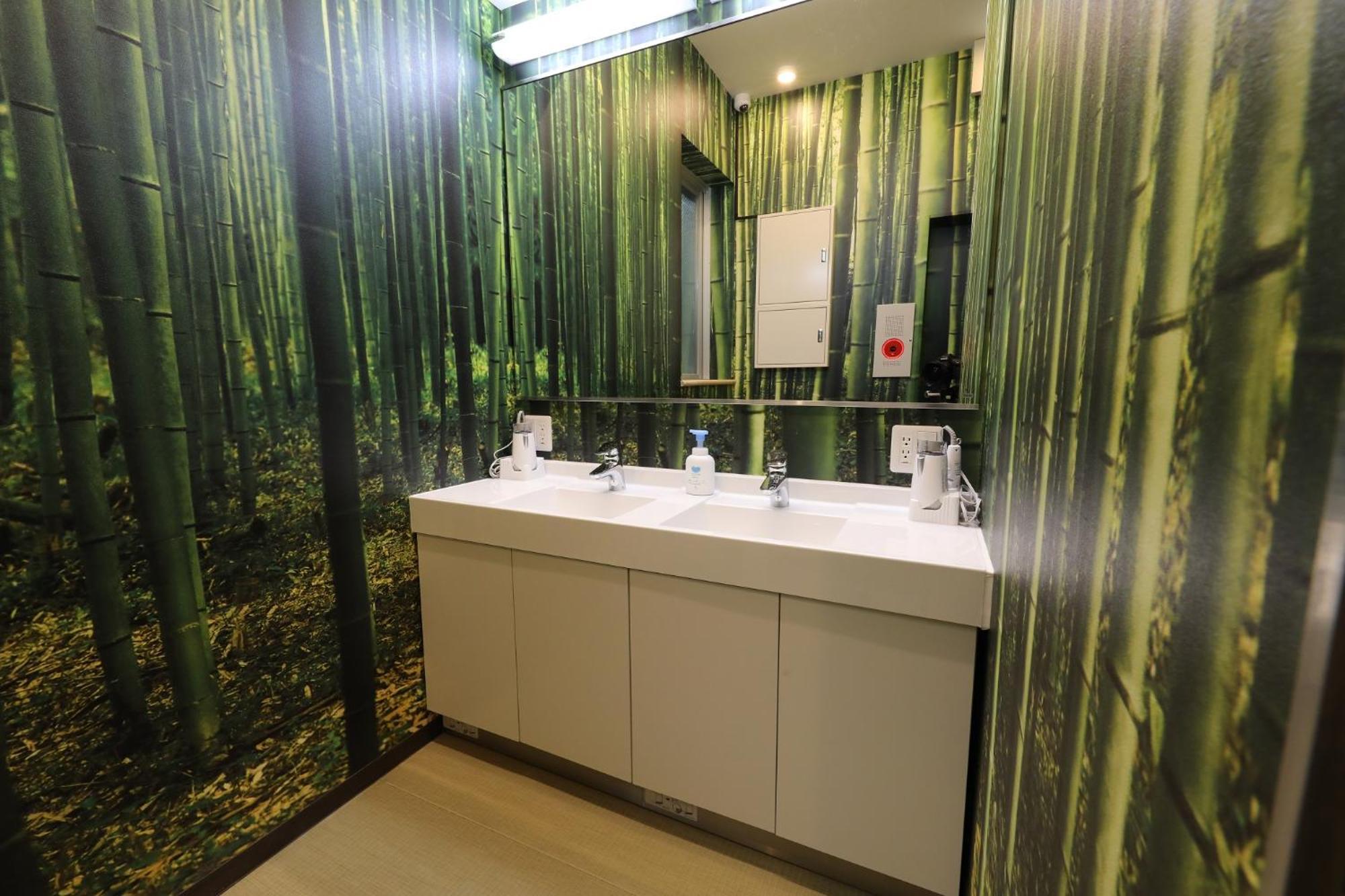 Shibuya Capsule Bamboo Hotel 東京都 エクステリア 写真